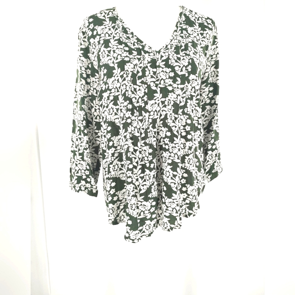 Fun2Fun Women's Floral Green Long Sleeve Top Various Sizes